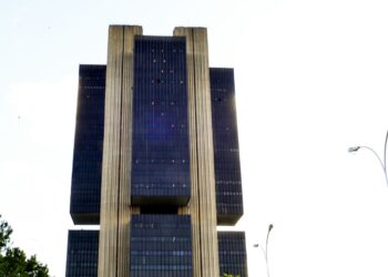 BC só publicará nova carta em abril, caso IPCA continue acima do teto