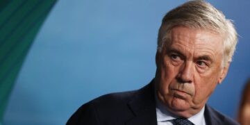Tribunal espanhol condena técnico Carlo Ancelotti por fraude fiscal