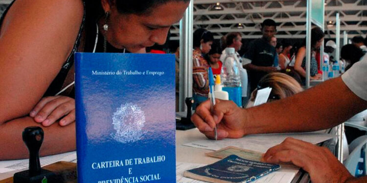 Senado pode votar MP do crédito consignado nesta quarta-feira — Senado Notícias