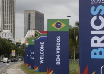 Brics no Brasil busca consolidar bloco em expansão pós-guerra no Irã