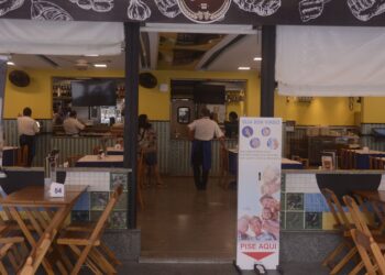 Tarifaço dos EUA pode encarecer alimentação em bares e restaurantes