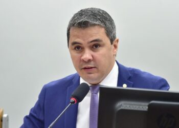 Comissão de Constituição e Justiça aprova tratamento isonômico a religiões em políticas de apoio ao turismo