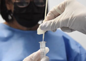 Nova variante do vírus da covid-19 circula na cidade do Rio de Janeiro