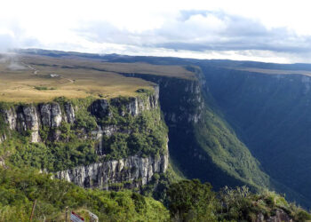 Lula sanciona política de incentivo à visitação de parques naturais — Senado Notícias