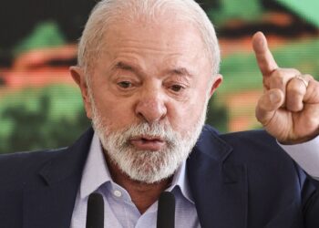 Em jornais estrangeiros, Lula cita ameaças ao comércio multilateral