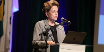 Dilma: Banco do Brics terá 30% da carteira em moedas locais em 2026