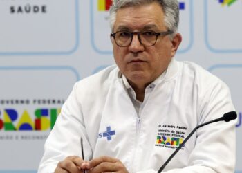 “Saúde e soberania não se negociam”, diz Padilha após sanção dos EUA