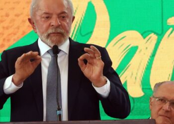 Lula diz que vai convidar Trump para a COP30, em Belém