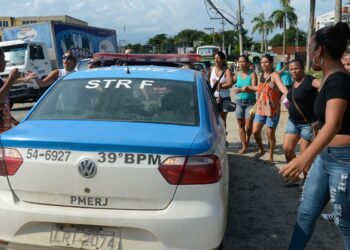 RJ: em 45 dias, batalhão tem 2 grupos de PM presos por vender serviços