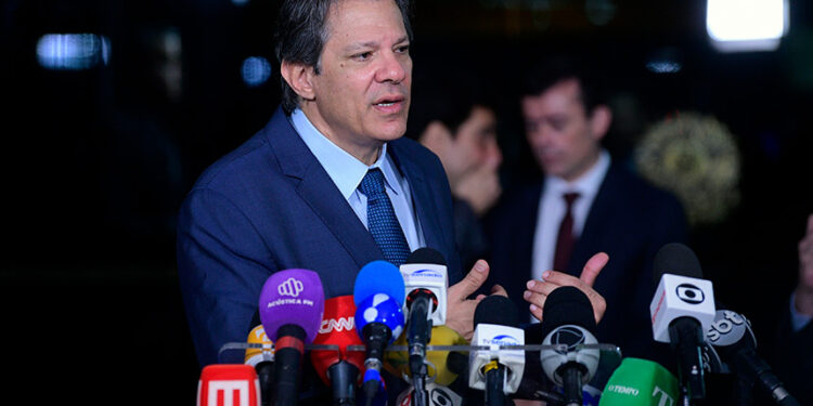 Comissão ouve Fernando Haddad sobre MP de tributação de investimentos — Senado Notícias