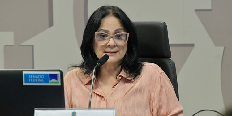 CSP vota uso de gravações telefônicas não autorizadas como prova de acusação — Senado Notícias