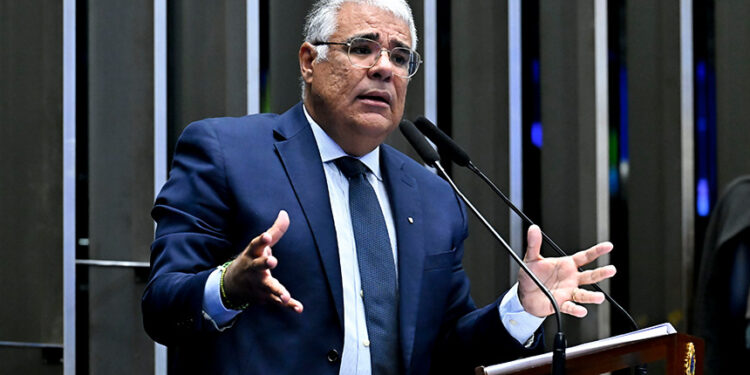 Girão cobra anistia e impeachment de Moraes após atos populares — Senado Notícias