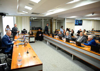 Indicações para ANA são lidas na CMA; sabatinas acontecem na próxima reunião — Senado Notícias