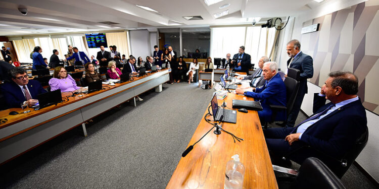 Indicações para CNPM e CNJ são lidas na CCJ; sabatinas serão na semana que vem — Senado Notícias