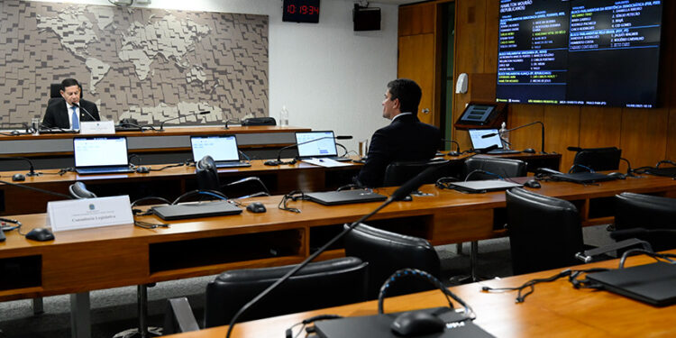 Votações da CRE ficam para a próxima reunião — Senado Notícias