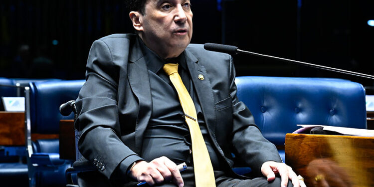 Kajuru critica tarifas dos EUA e ressalta defesa brasileira na OMC — Senado Notícias