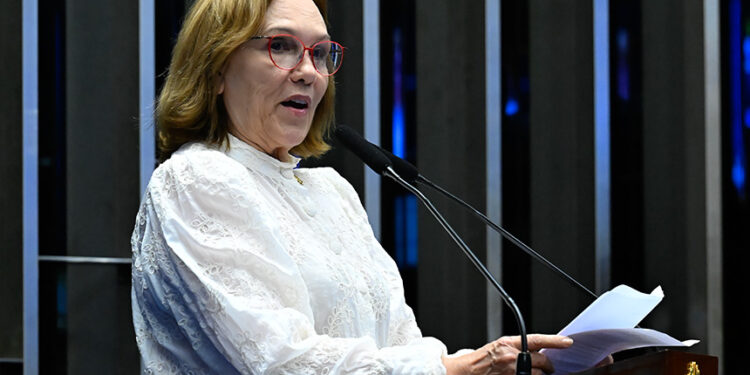 Zenaide destaca realização da Expofruit no Rio Grande do Norte — Senado Notícias
