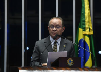 Zequinha Marinho critica operação da PF, do Incra e do Ibama no Pará — Senado Notícias