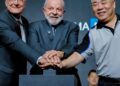 Em inauguração de montadora, Lula defende relação comercial com China