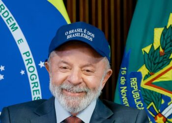 Lula diz que “não tem pressa” para aplicar reciprocidade contra os EUA