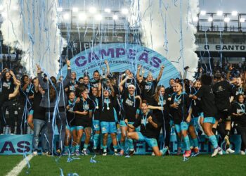 Santos busca empate com Botafogo e conquista Brasileirão Feminino A2