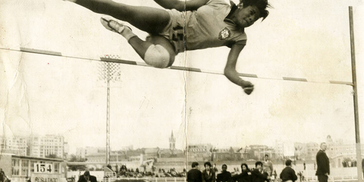 CEsp homenageia ex-atleta olímpica Aída dos Santos Menezes na quarta — Senado Notícias