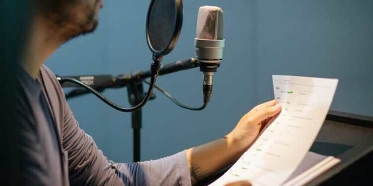 CDH examina sugestão que protege dubladores contra a concorrência com a IA — Senado Notícias