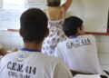 Estudantes do ensino integral têm notas maiores no Enem, diz estudo