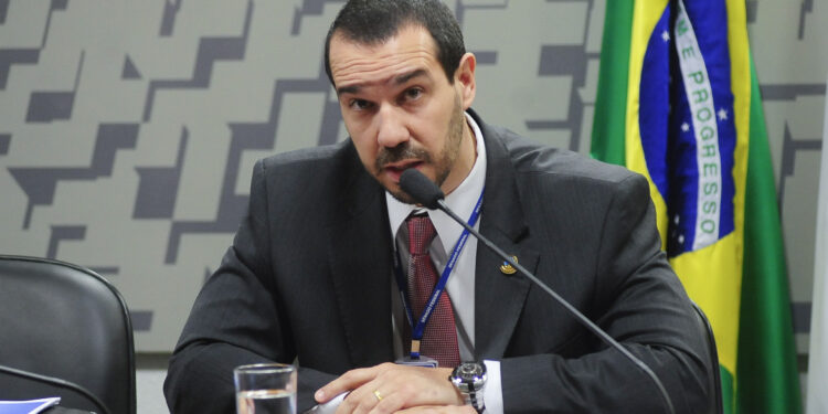 Consultoria lança boletim para dar transparência e ajudar parlamentares — Senado Notícias