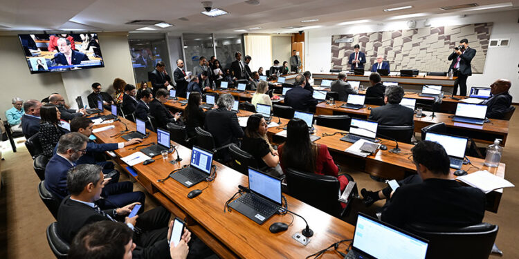 CAE vota autorizações para operações de crédito externo — Senado Notícias