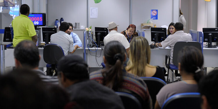 Senado pode votar medida provisória do INSS, que perde validade nesta terça — Senado Notícias