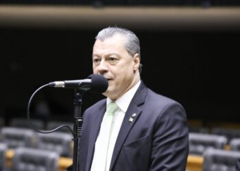 Comissão aprova projeto que cria cadastro de voluntários para ações de apoio em desastres – Notícias