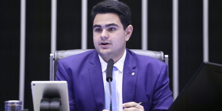 Comissão aprova prioridade a pessoas em situação de rua nos programas habitacionais – Notícias