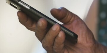 Influenciador diz como criadores de conteúdo exploram crianças