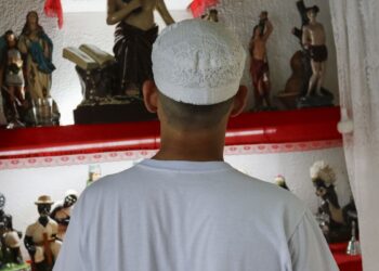 Como reconhecer o racismo religioso no ambiente de trabalho