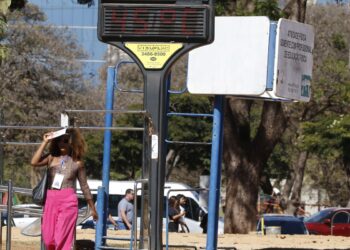 Inmet emite alertas vermelho e laranja para baixa umidade do ar