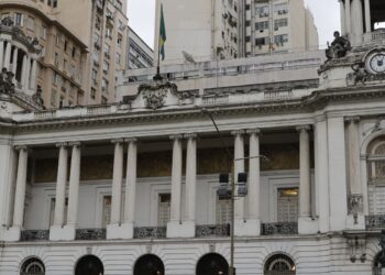 Câmara do Rio aprova projeto que cria a Zona Sudoeste da cidade