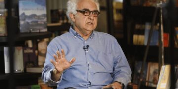Escritor Milton Hatoum é eleito para a Academia Brasileira de Letras