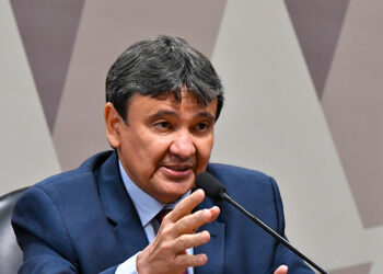 Wellington Dias participa de reunião conjunta de três comissões na quarta — Senado Notícias