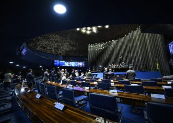 Plenário aprova acordo de transporte aéreo entre Brasil e Finlândia — Senado Notícias