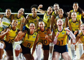 Vôlei: Brasil permanece com 100% de aproveitamento no Mundial
