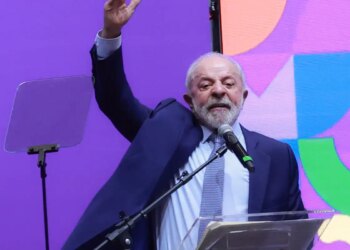 Em conferência, Lula diz que autoritarismo teme as mulheres