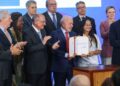 Lula sanciona lei contra adultização de crianças nas redes