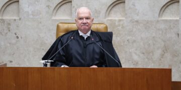 Fachin toma posse no cargo de presidente do STF