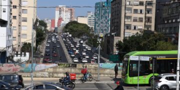Acidentes de trânsito caem, mas reabilitação onera o SUS