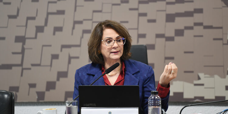 CDH votará projeto que estimula voluntariado entre jovens — Senado Notícias
