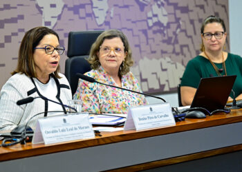 Criminalizar má conduta científica pode desestimular pesquisa, aponta debate — Senado Notícias