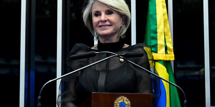 Margareth Buzetti despede-se do Senado — Senado Notícias