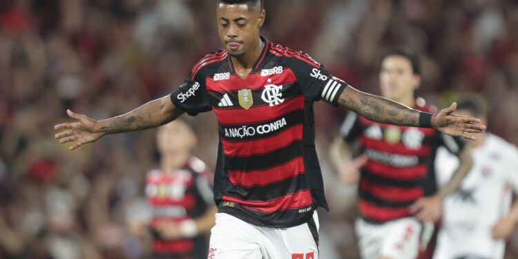 STJD pune Bruno Henrique por participação em esquema de manipulação