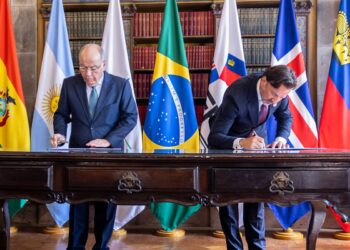 Mercosul assina acordo de livre comércio com quatro países europeus